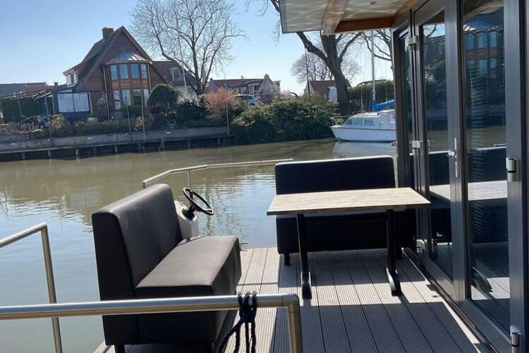 Hotel Waterfront Houseboat Near The Centre Monnickendam Exterior foto